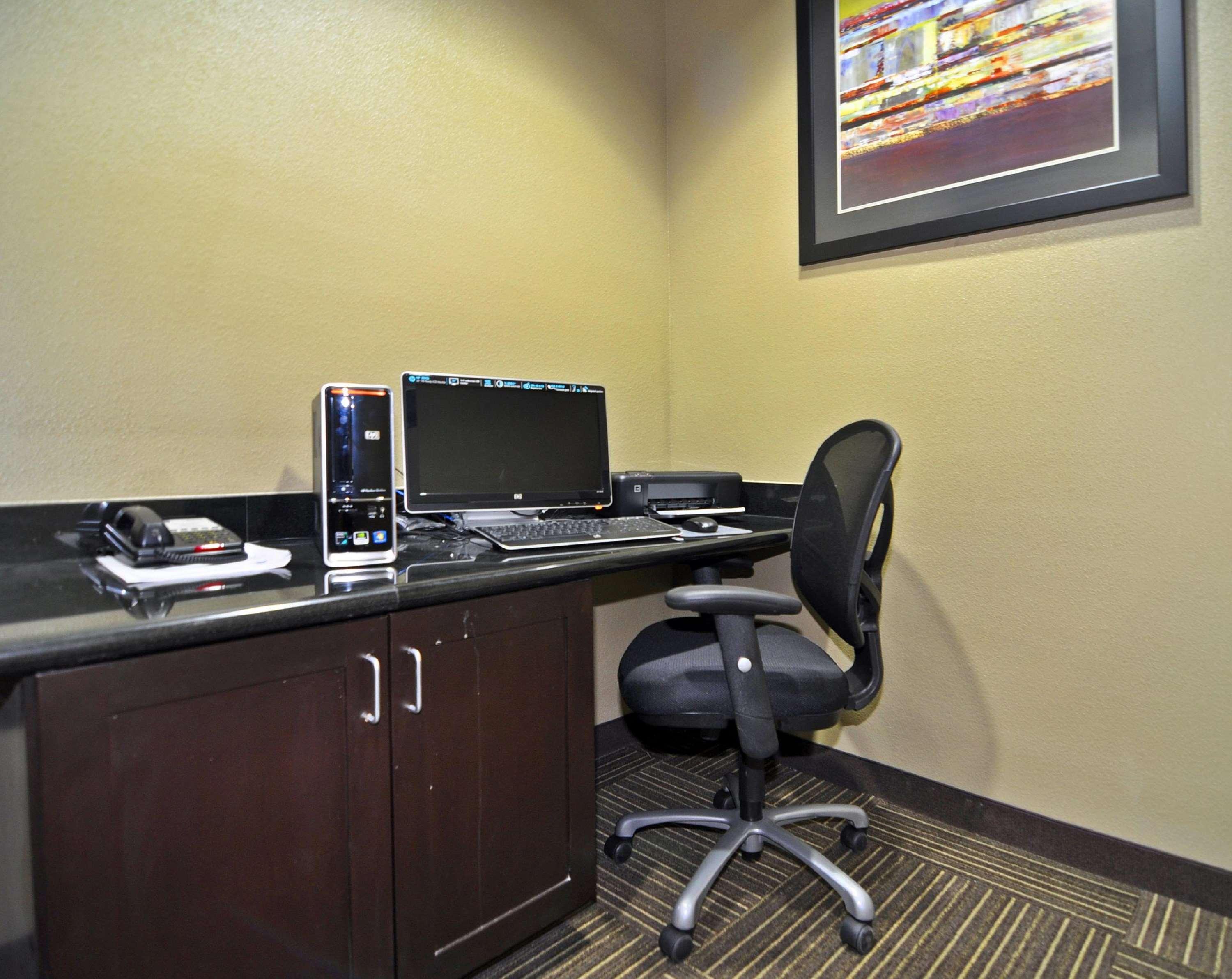 Best Western Giddings Inn & Suites Facilidades foto