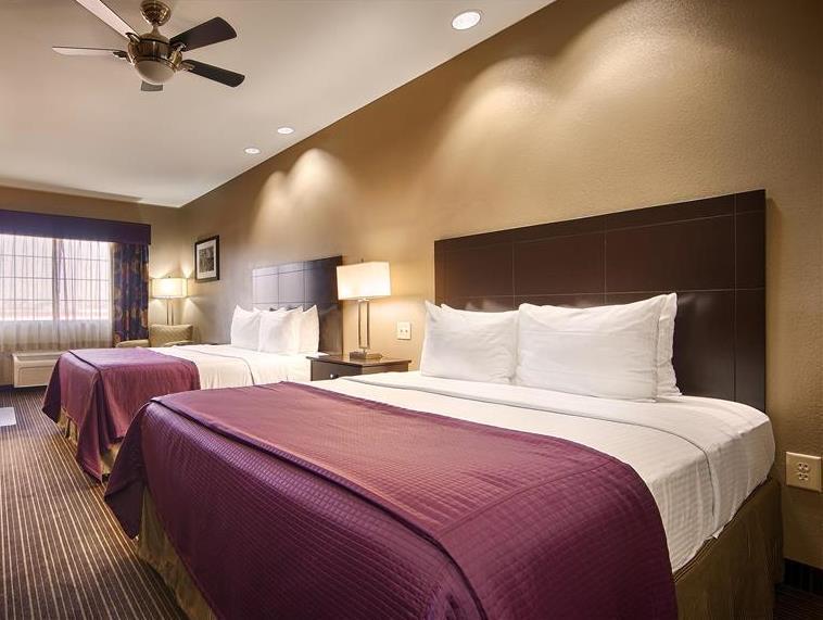 Best Western Giddings Inn & Suites Exterior foto